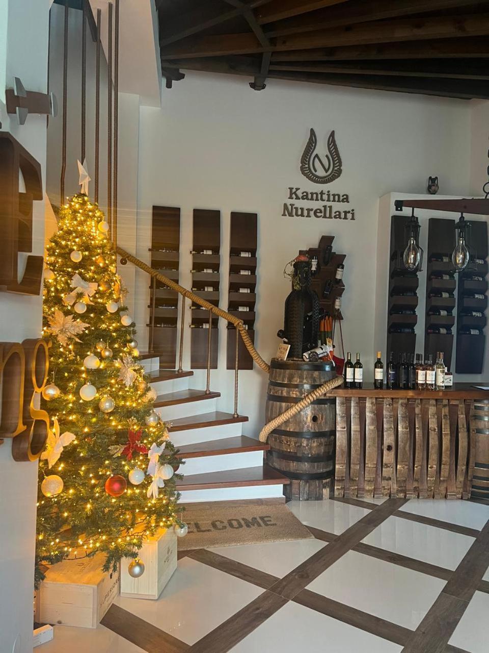 Nurellari Winery Cellar And Guest House 培拉特 外观 照片